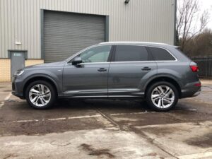 Audi Q7 (Exclusive Hire) 7