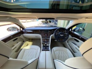 Bentley Mulsanne (Limo Hire) 16