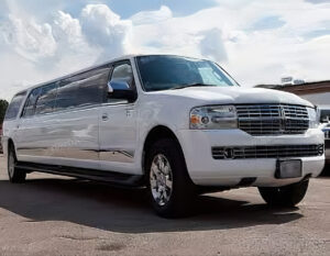 Lincoln Navigator Limo Manchester