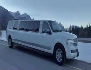 Lincoln Navigator Limos Manchester