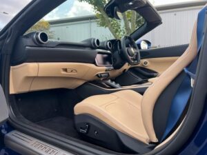 Ferrari Portofino M (Limo Hire) 11