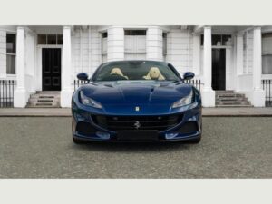 Ferrari Portofino M (Limo Hire) 6