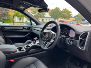 Porsche Cayenne Sports Car 3