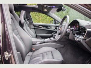 Porsche Panamera (Limo Hire) 17