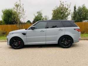 Range Rover SVR 18