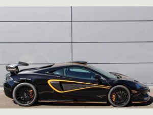 Mclaren 620R (Limo Hire) 7