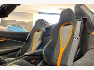 Mclaren 720S Car Hire London 17