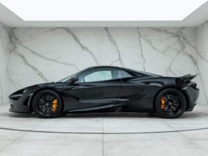 Mclaren 720S Car Hire London 21