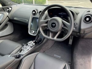 Mclaren GT (Limo Hire) 12