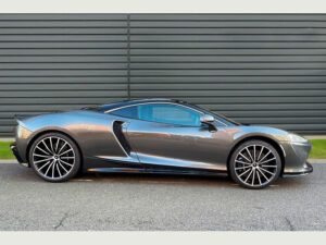 Mclaren GT (Limo Hire) 5