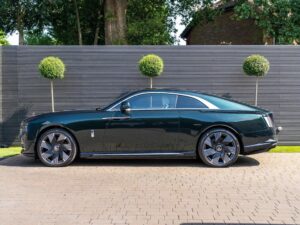 rolls royce spectre Cars for rent