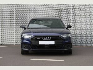 Audi A8 (Limo Hire) 14