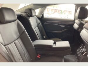 Audi A8 (Limo Hire) 17