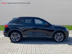 Audi Q3 Car Renting