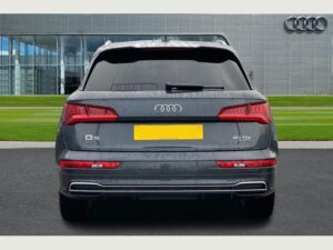 Audi Q5 (Limo Hire) 1