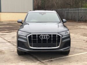 Audi Q7 (Exclusive Hire) 14