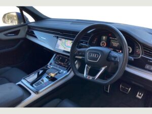 Audi Q7 (Exclusive Hire) 5