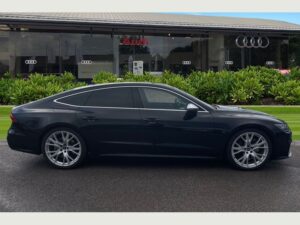 Audi S7 (Limo Hire) 3